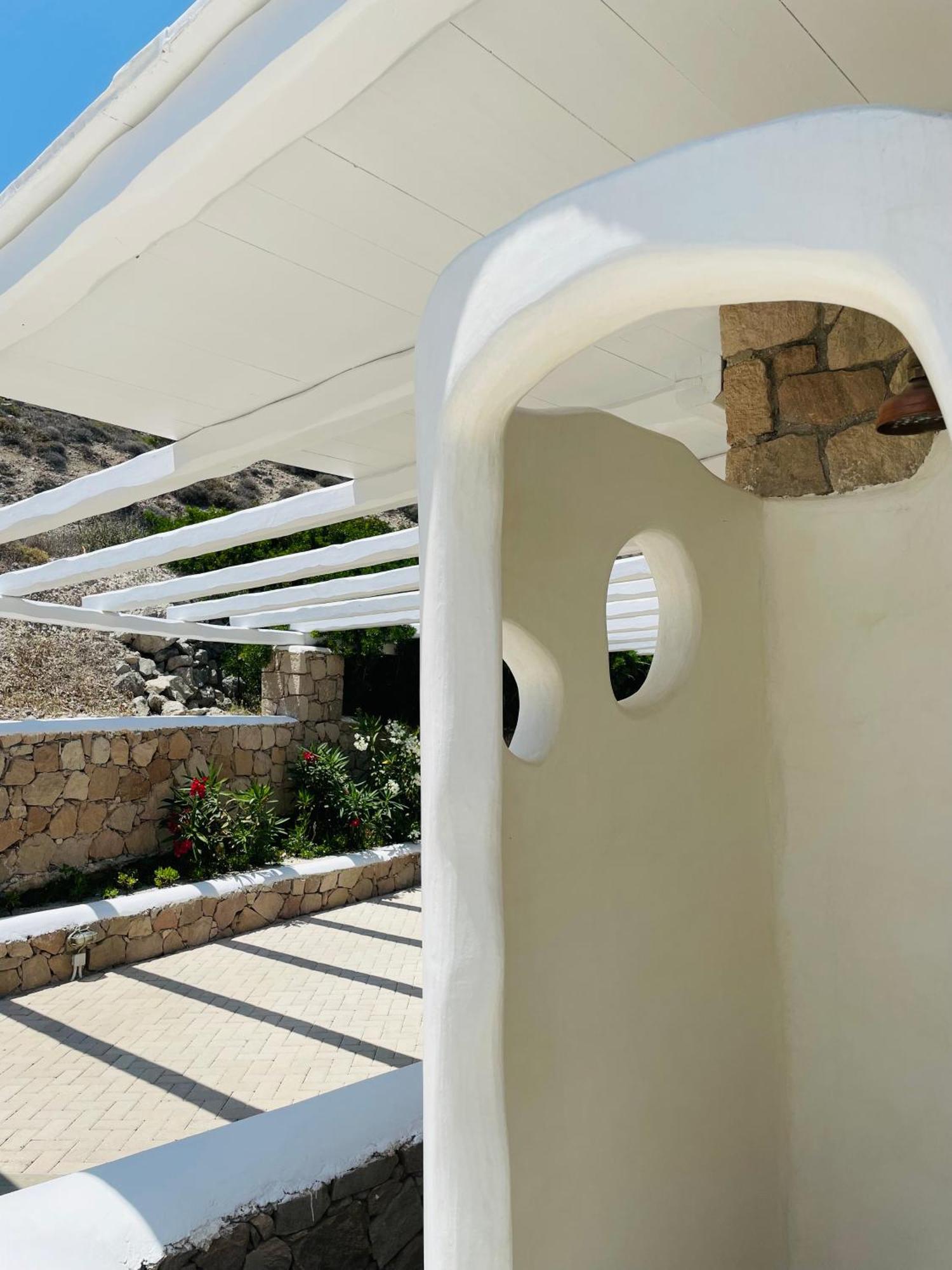 Milo Milo Suites Mandrakia Exterior photo