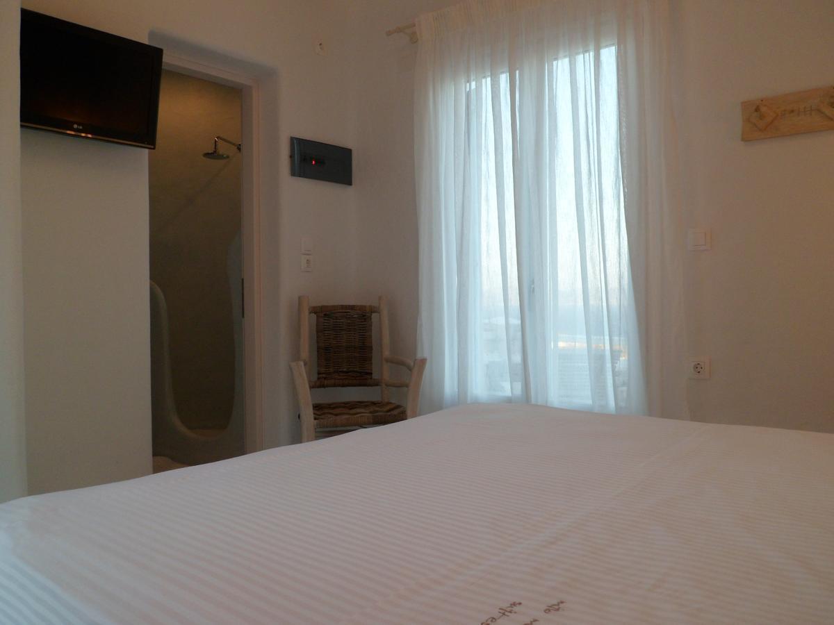 Milo Milo Suites Mandrakia Exterior photo