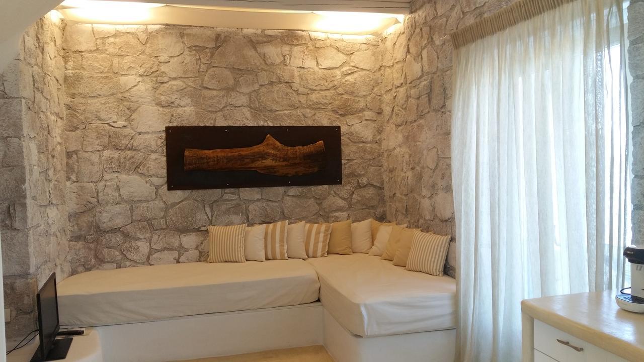 Milo Milo Suites Mandrakia Exterior photo